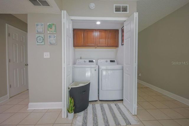 6902 SOLEDAD COURT, Tampa, FL 33615