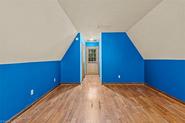 3648 Cash Drive, Winston-salem, NC 27107