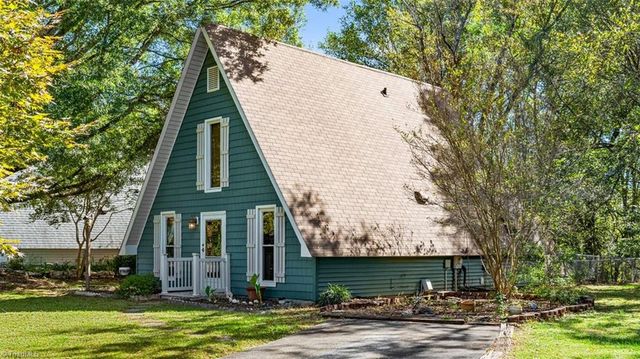 3648 Cash Drive, Winston-salem, NC 27107