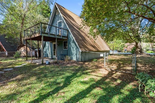 3648 Cash Drive, Winston-salem, NC 27107
