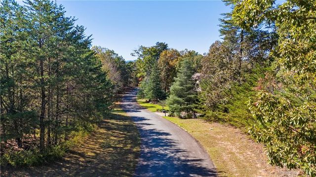 1047 Nugget Court, Dahlonega, GA 30533