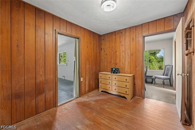 122 Evergreen RD, North Fort Myers, FL 33903