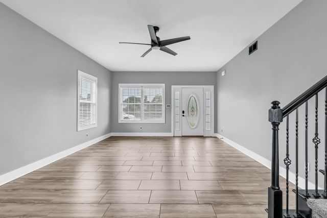 2428 Andersonville Dr, Clarksville, TN 37042