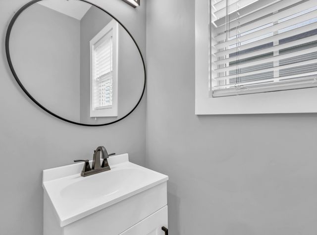 2428 Andersonville Dr, Clarksville, TN 37042