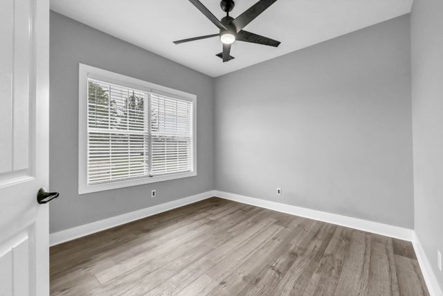 2428 Andersonville Dr, Clarksville, TN 37042