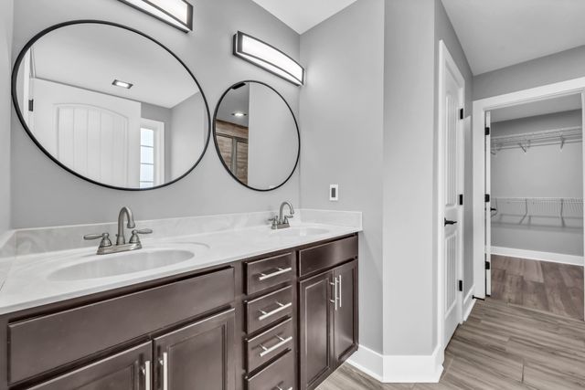 2428 Andersonville Dr, Clarksville, TN 37042