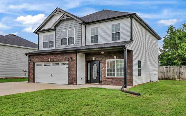 2428 Andersonville Dr, Clarksville, TN 37042