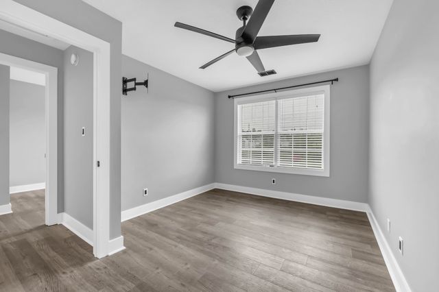 2428 Andersonville Dr, Clarksville, TN 37042