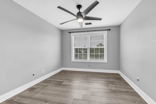 2428 Andersonville Dr, Clarksville, TN 37042