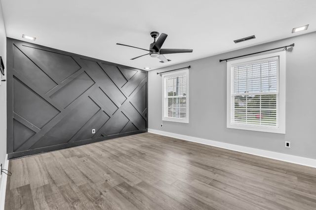 2428 Andersonville Dr, Clarksville, TN 37042