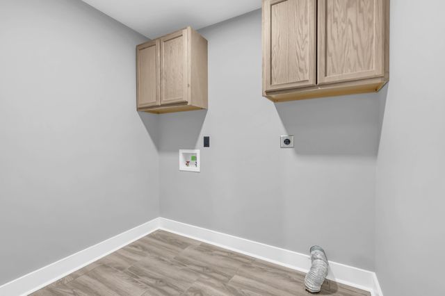 2428 Andersonville Dr, Clarksville, TN 37042