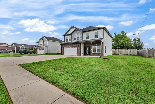2428 Andersonville Dr, Clarksville, TN 37042