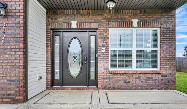2428 Andersonville Dr, Clarksville, TN 37042