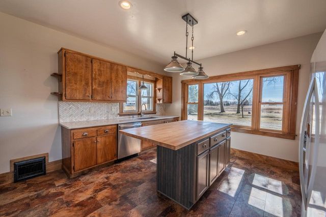 N7404 County Road G, Beaver Dam, WI 53916