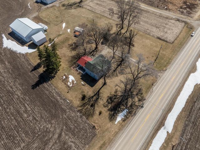 N7404 County Road G, Beaver Dam, WI 53916