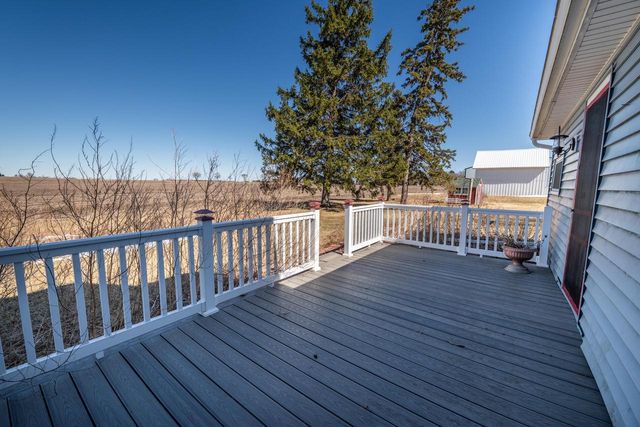 N7404 County Road G, Beaver Dam, WI 53916