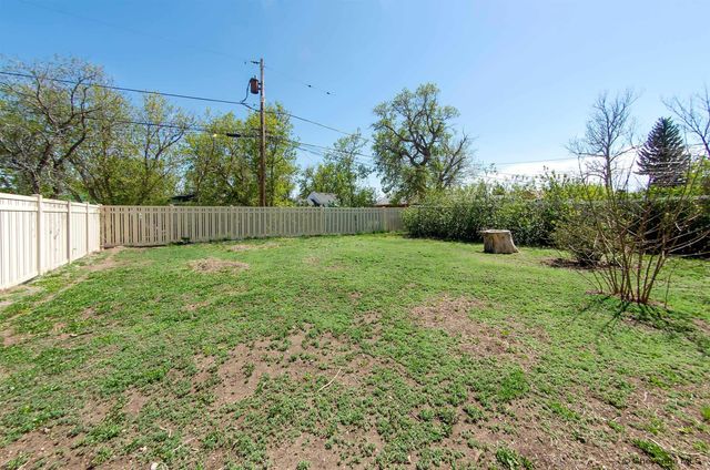 409 E 7TH ST, Cheyenne, WY 82007