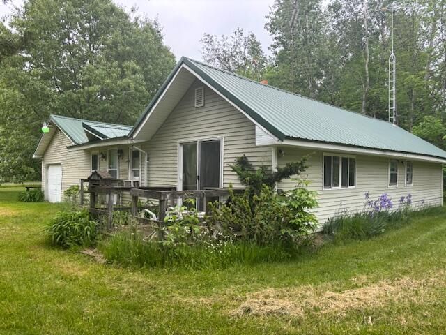 4779 3rd Street, Barryton, MI 49305