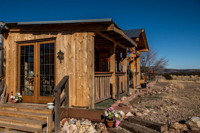 250 Frontier Trail, Datil, NM 87821