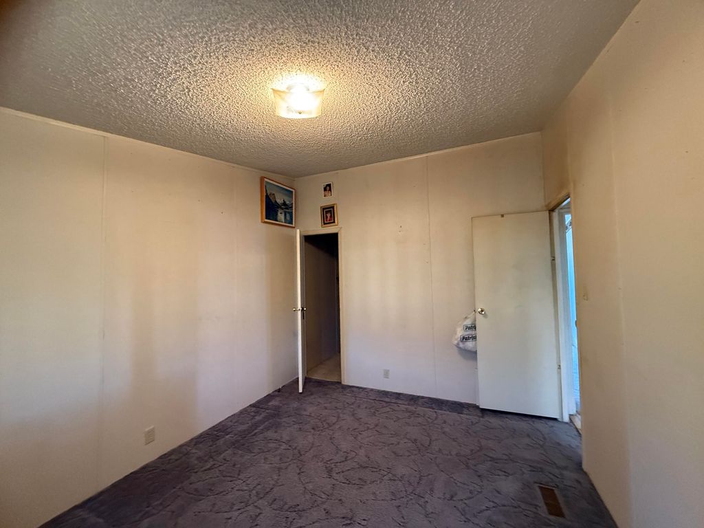 Image 14 of property listing at 250 Frontier Trail, Datil, NM 87821