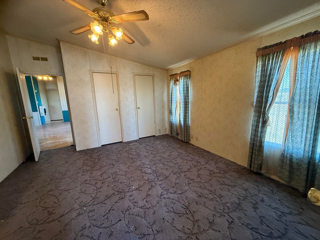 Image 22 of property listing at 250 Frontier Trail, Datil, NM 87821