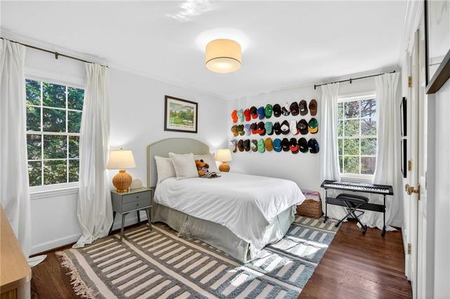 900 Hawick Drive NW, Atlanta, GA 30327