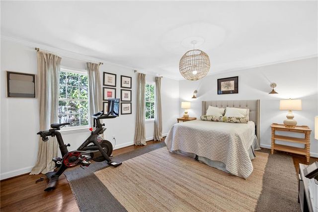 900 Hawick Drive NW, Atlanta, GA 30327