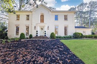 900 Hawick Drive NW, Atlanta, GA 30327