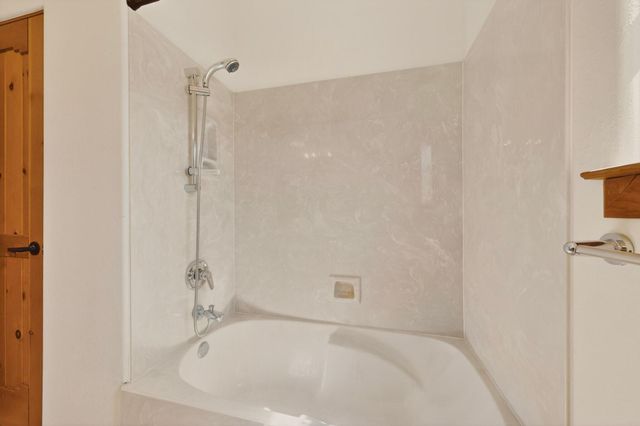 11311 San Bernardino Drive NE, Albuquerque, NM 87122