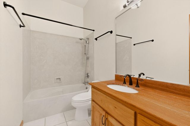 11311 San Bernardino Drive NE, Albuquerque, NM 87122
