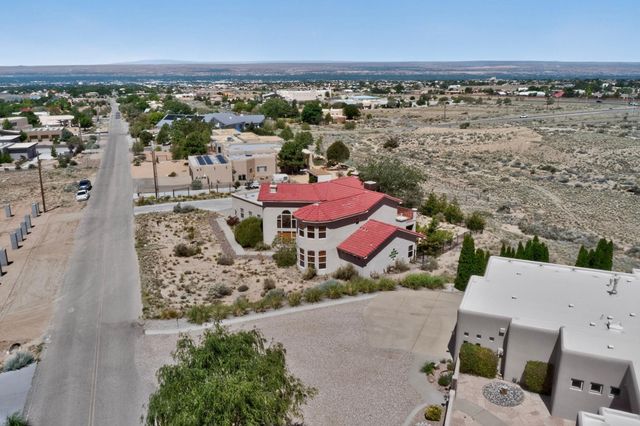 11311 San Bernardino Drive NE, Albuquerque, NM 87122