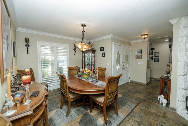 413 Redford Ln, Modesto, CA 95350