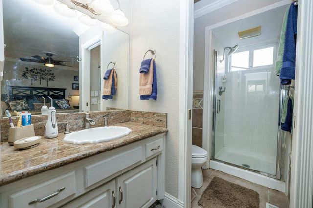 413 Redford Ln, Modesto, CA 95350