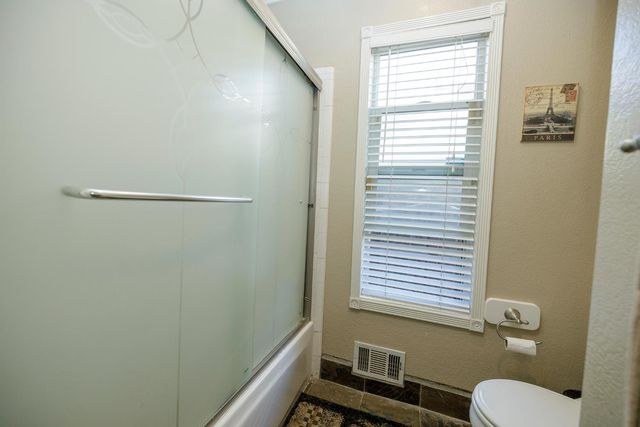 413 Redford Ln, Modesto, CA 95350