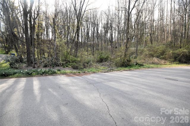 0000 S Main Street, Waynesville, NC 28786