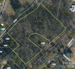 0000 S Main Street, Waynesville, NC 28786
