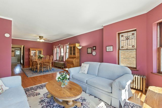 2728 N Mango Avenue, Chicago, IL 60639