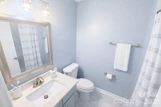 6106 Meadow Rose Lane, Charlotte, NC 28215