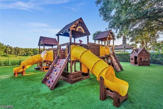 11354 Pond Cypress ST, Fort Myers, FL 33913