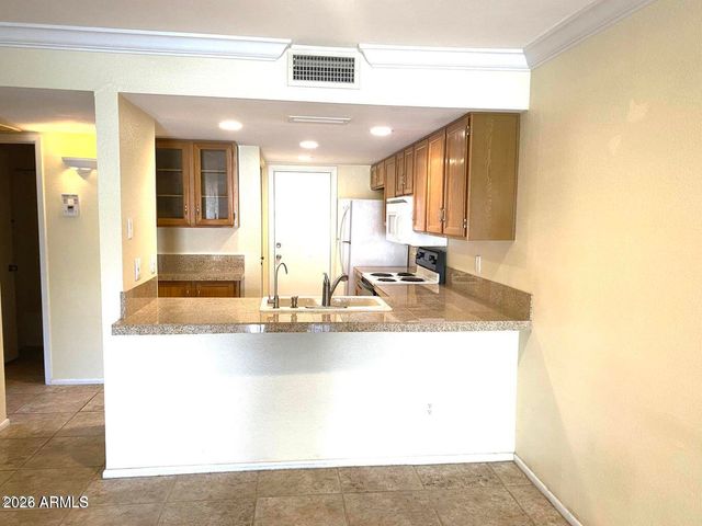 12421 S ONEIDA Court, Ahwatukee, AZ 85044