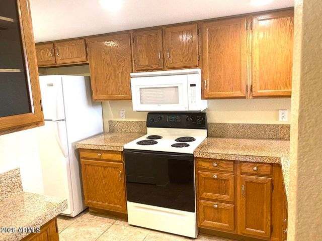 12421 S ONEIDA Court, Ahwatukee, AZ 85044