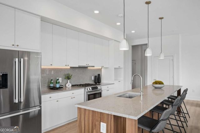 675 Drewry Street NE 402, Atlanta, GA 30306