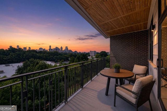 675 Drewry Street NE 402, Atlanta, GA 30306
