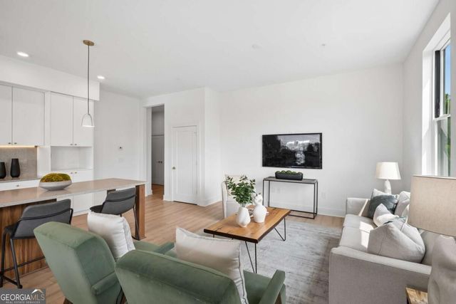 675 Drewry Street NE 402, Atlanta, GA 30306