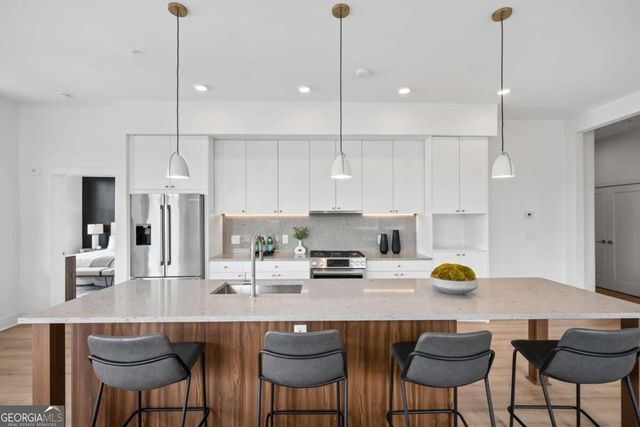 675 Drewry Street NE 402, Atlanta, GA 30306