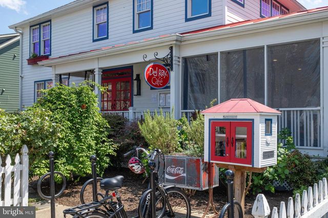 340 WESMOND DR, Alexandria, VA 22305