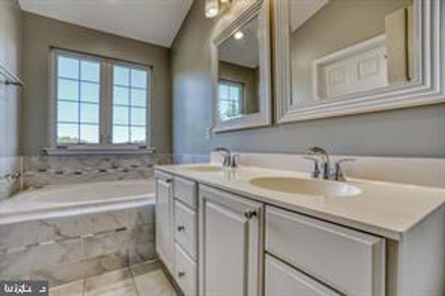 9852 SHERWOOD FARM RD, Owings Mills, MD 21117