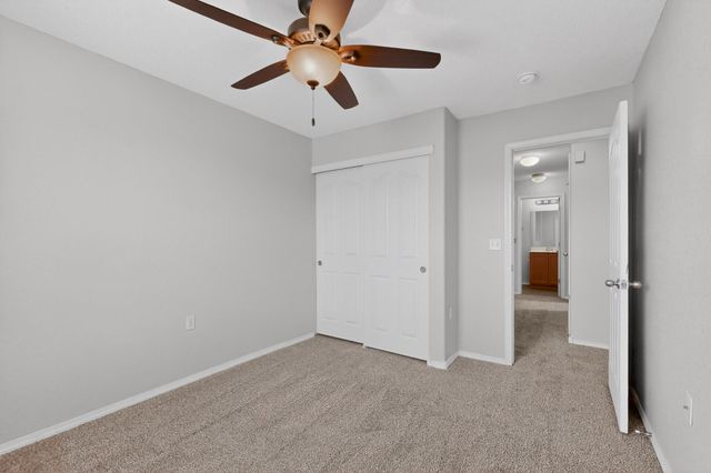 601 Menaul Boulevard NE UNIT 302, Albuquerque, NM 87107