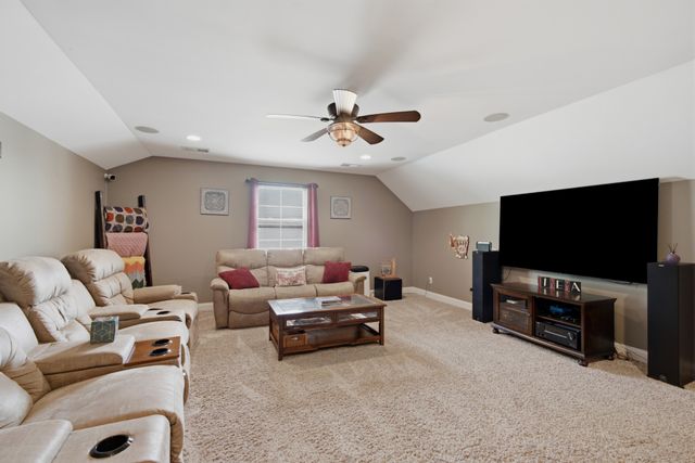 1005 Vinings Blvd, Gallatin, TN 37066
