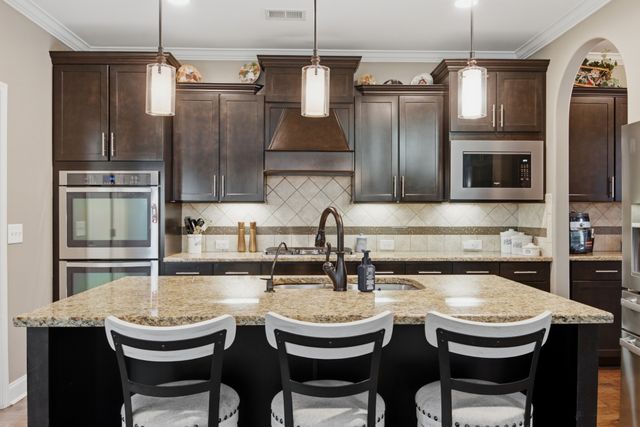 1005 Vinings Blvd, Gallatin, TN 37066